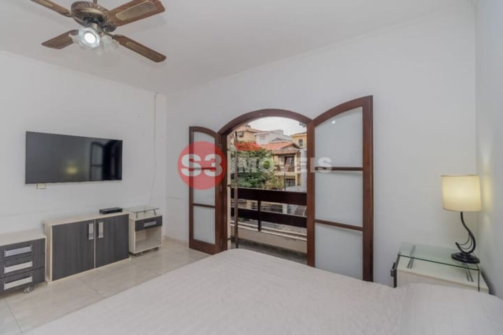 Casa, 3 quartos, 273 m² - Foto 2