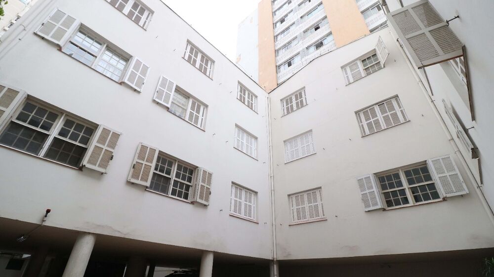 Apartamento à venda com 2 quartos, 74m² - Foto 4