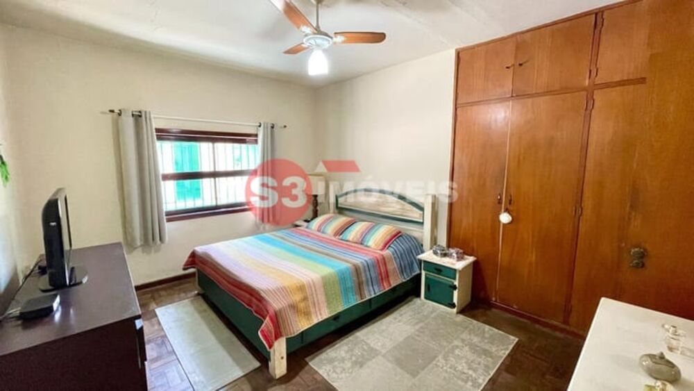 Casa, 4 quartos, 255 m² - Foto 2