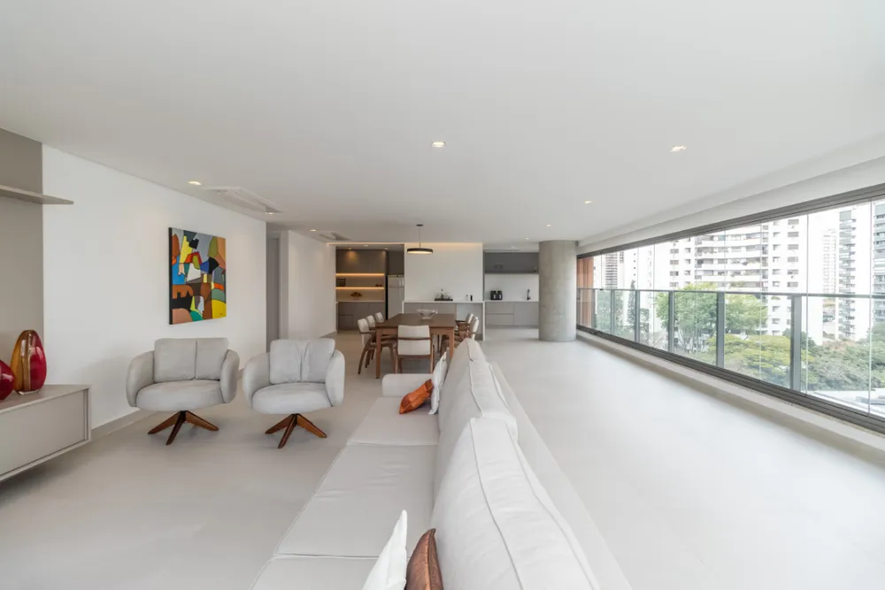 Apartamento, 3 quartos, 211 m² - Foto 1