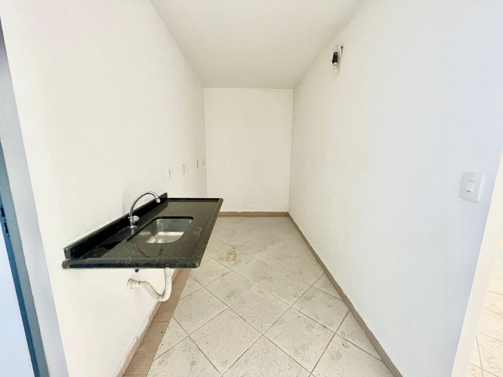 Casa à venda com 3 quartos, 355m² - Foto 4