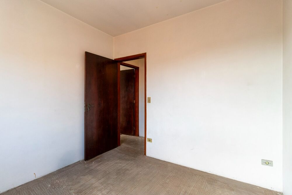 Casa à venda com 3 quartos, 192m² - Foto 3