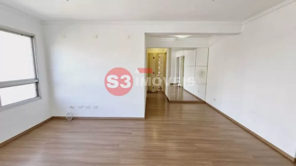 Apartamento à venda com 2 quartos, 83m² - Foto 4