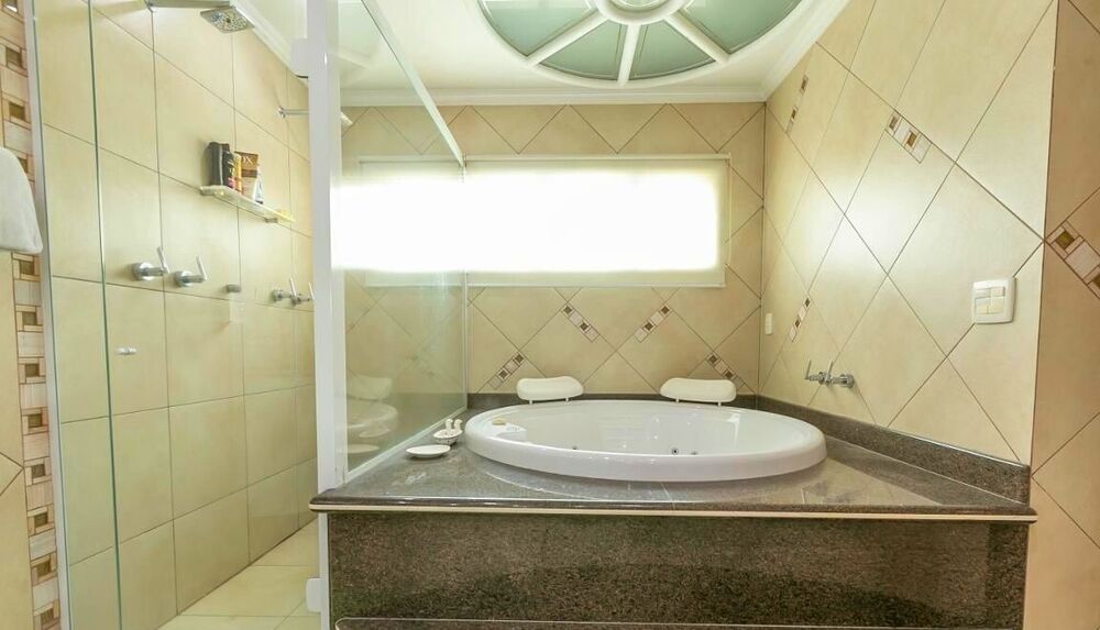Casa, 4 quartos, 600 m² - Foto 3
