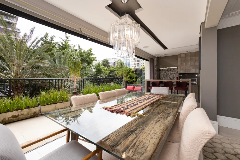 Apartamento, 4 quartos, 246 m² - Foto 1