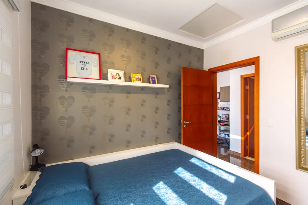 Casa, 3 quartos, 253 m² - Foto 2
