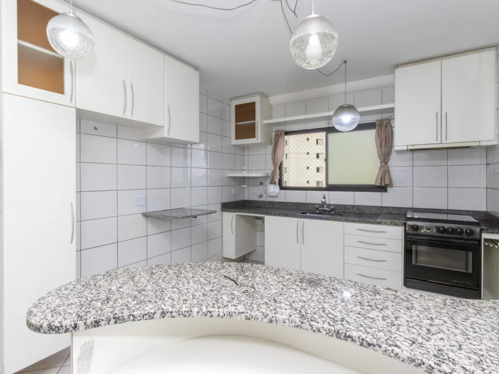 Apartamento, 3 quartos, 128 m² - Foto 2