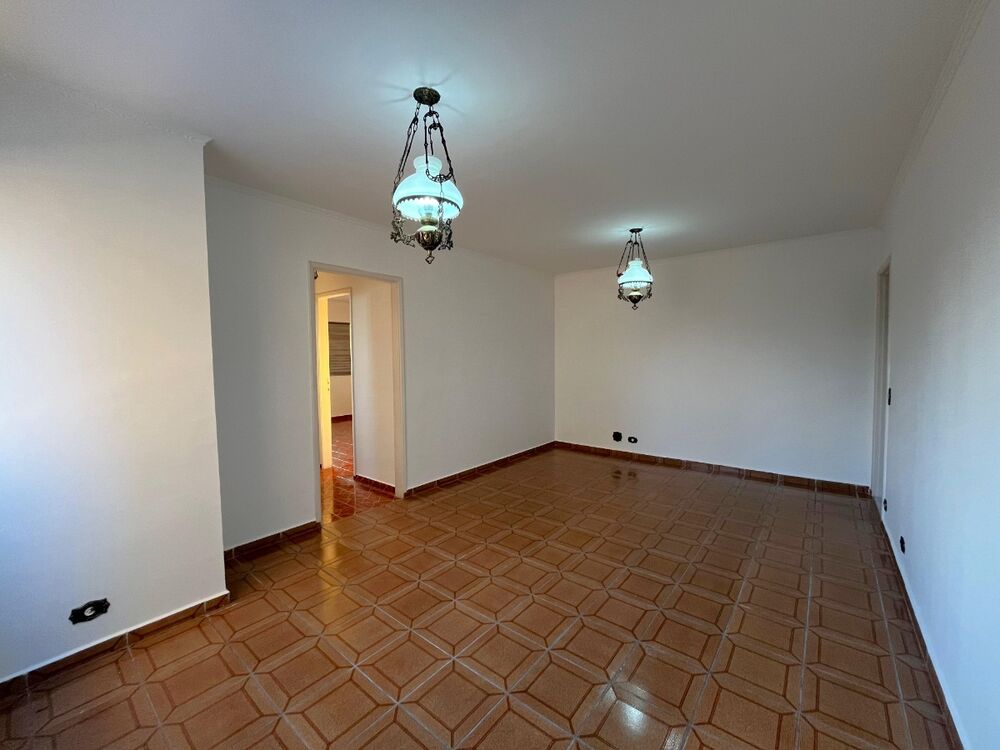 Apartamento à venda com 3 quartos, 79m² - Foto 2
