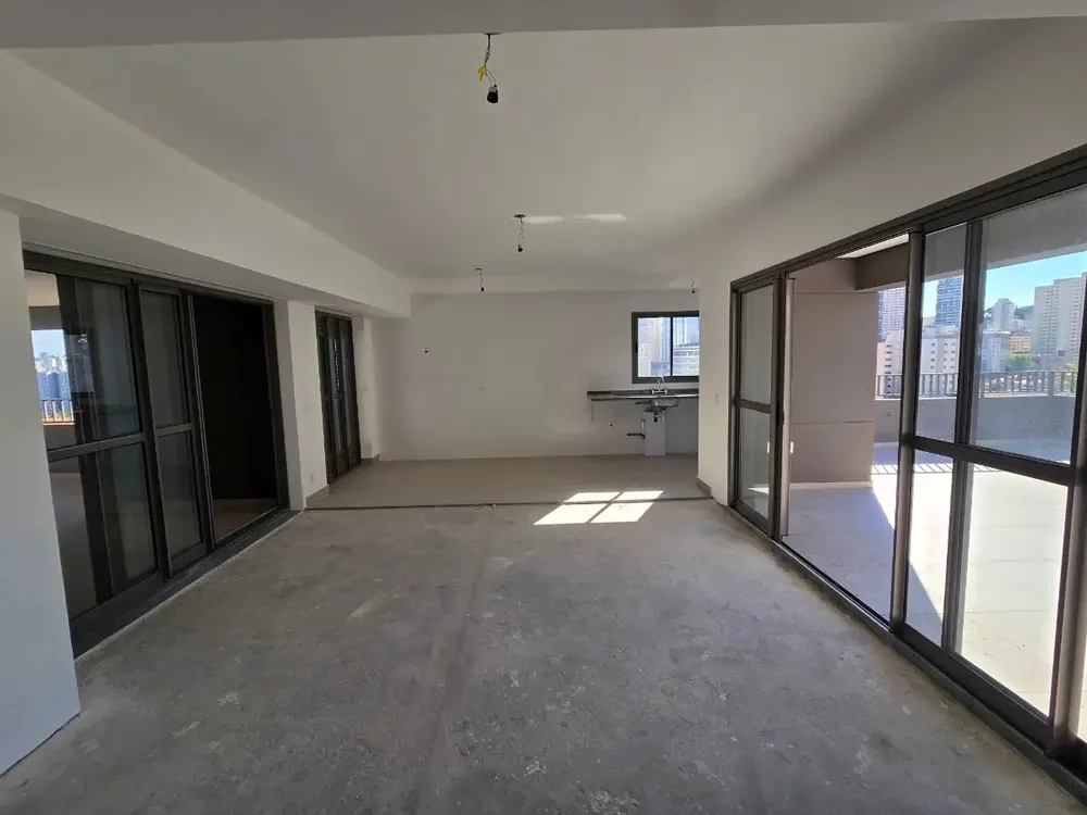Cobertura, 3 quartos, 255 m² - Foto 1