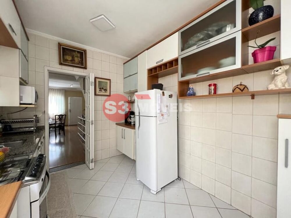 Casa de Condomínio à venda com 3 quartos, 157m² - Foto 2