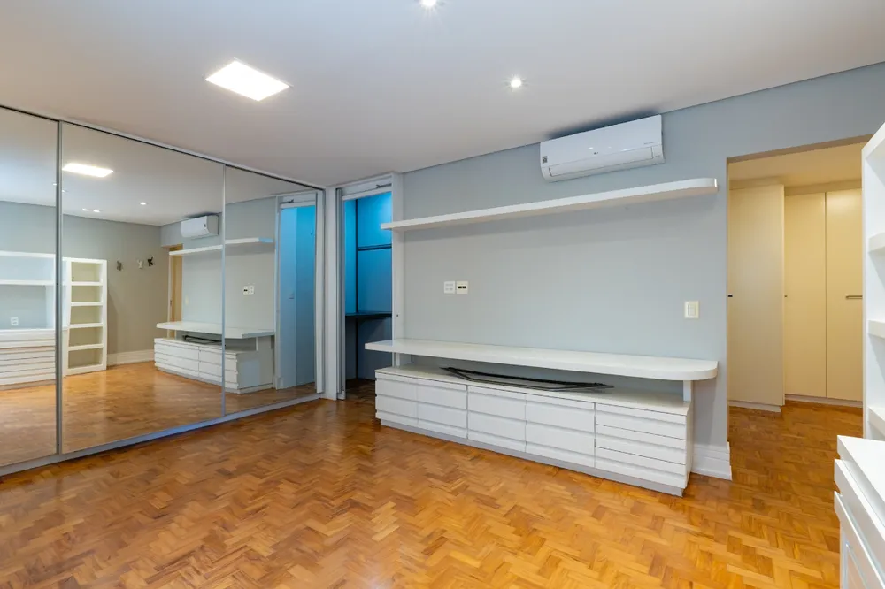 Apartamento, 3 quartos, 241 m² - Foto 3