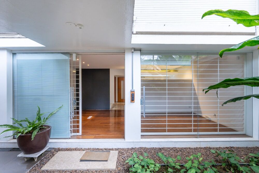 Casa, 3 quartos, 216 m² - Foto 1
