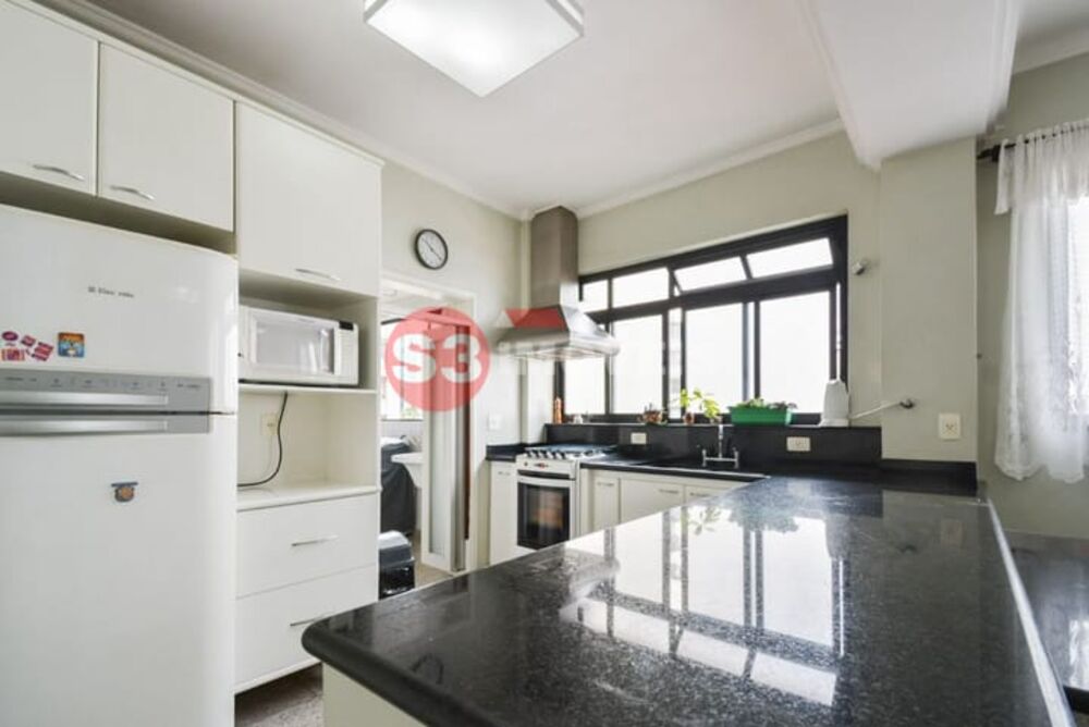 Apartamento, 3 quartos, 230 m² - Foto 17