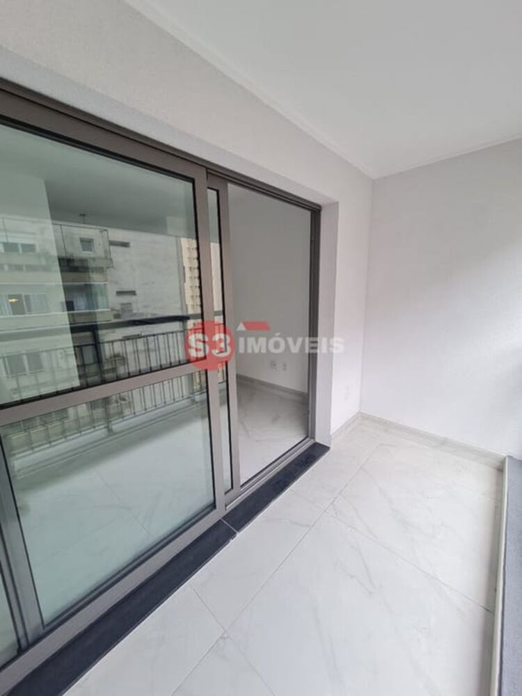 Apartamento, 1 quarto, 27 m² - Foto 2