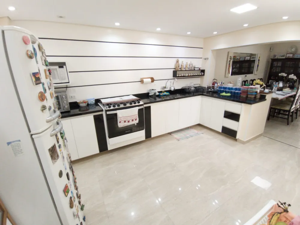 Sobrado, 3 quartos, 300 m² - Foto 1