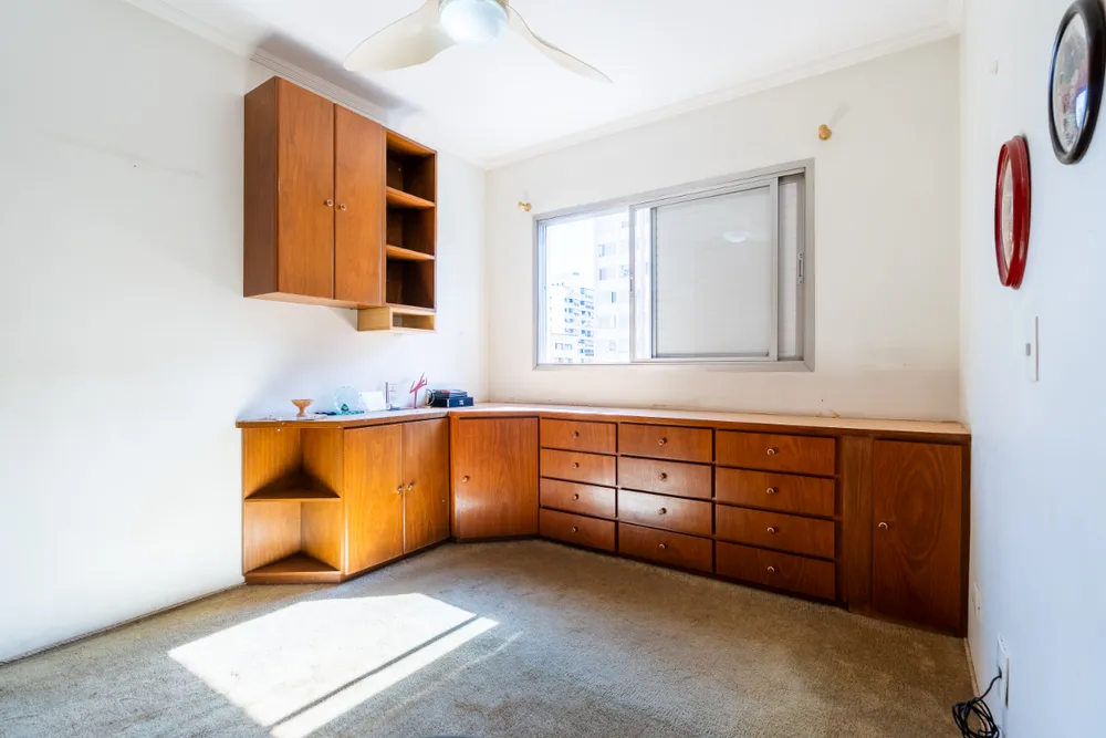 Apartamento, 3 quartos, 204 m² - Foto 2