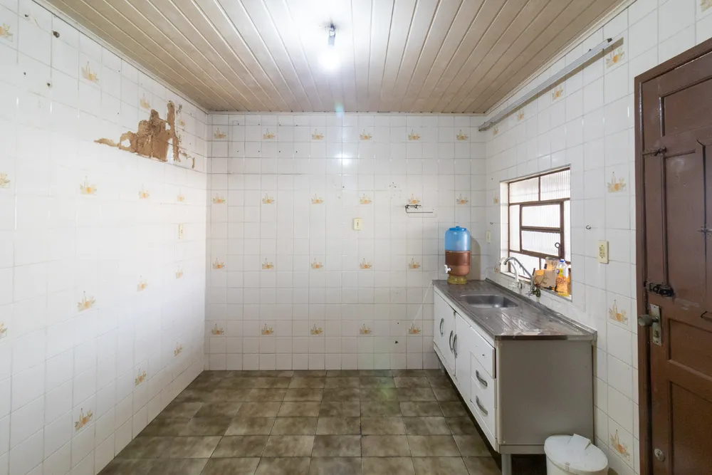 Casa, 1 quarto, 191 m² - Foto 2