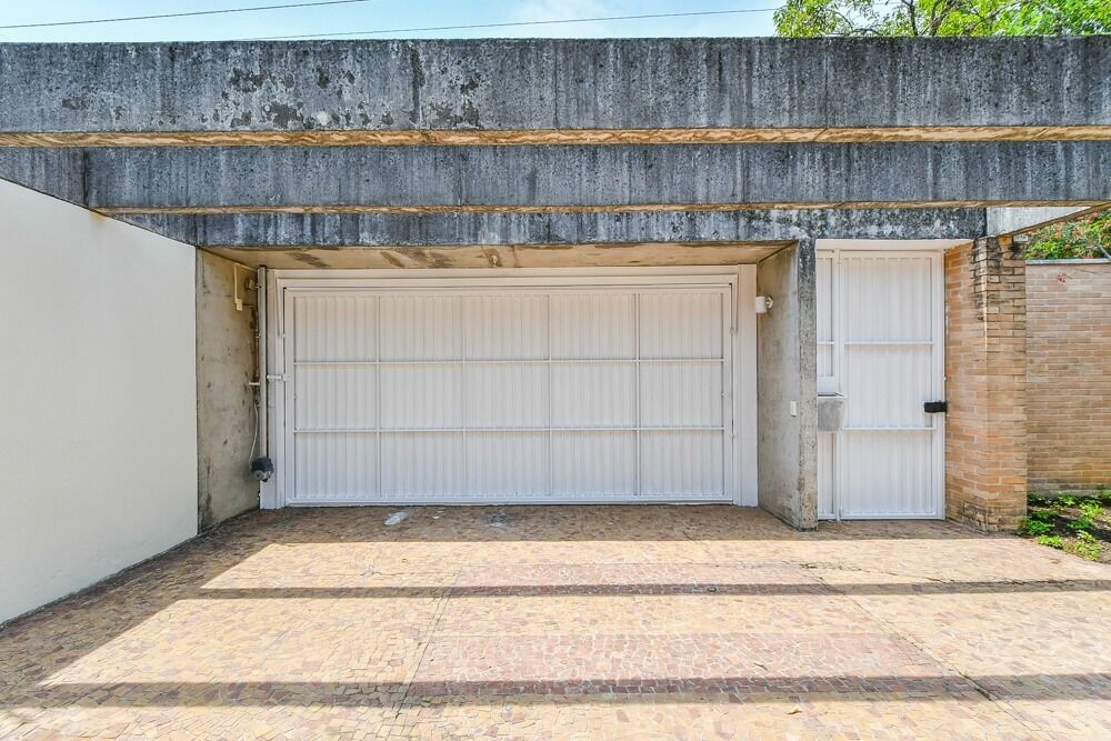 Casa, 4 quartos, 231 m² - Foto 2