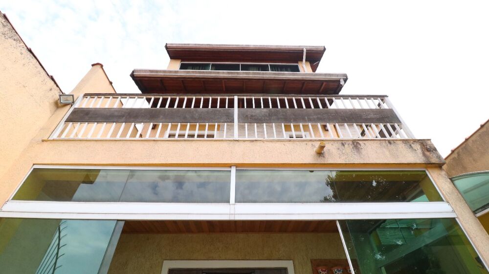 Casa, 3 quartos, 230 m² - Foto 1