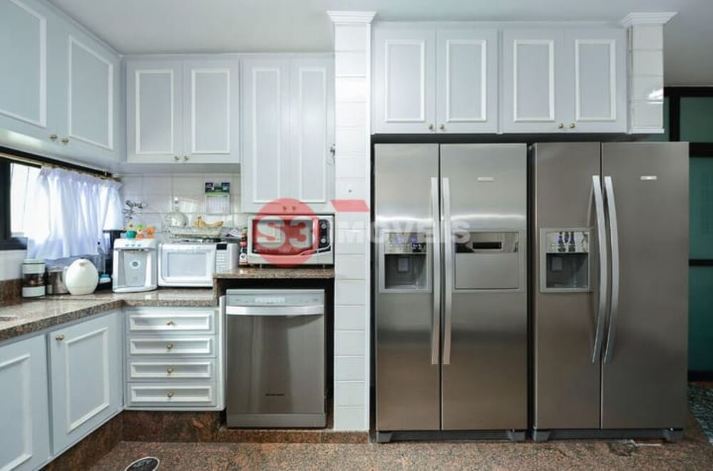 Apartamento à venda com 3 quartos, 230m² - Foto 20
