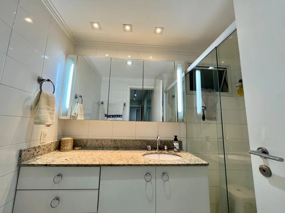 Apartamento, 3 quartos, 146 m² - Foto 1