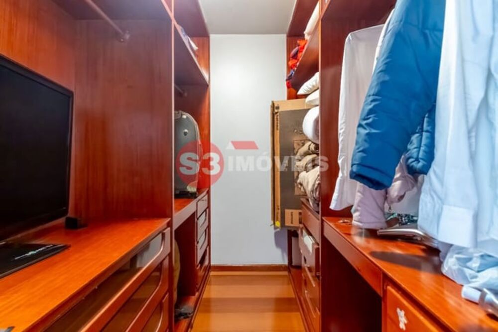 Apartamento, 3 quartos, 245 m² - Foto 2