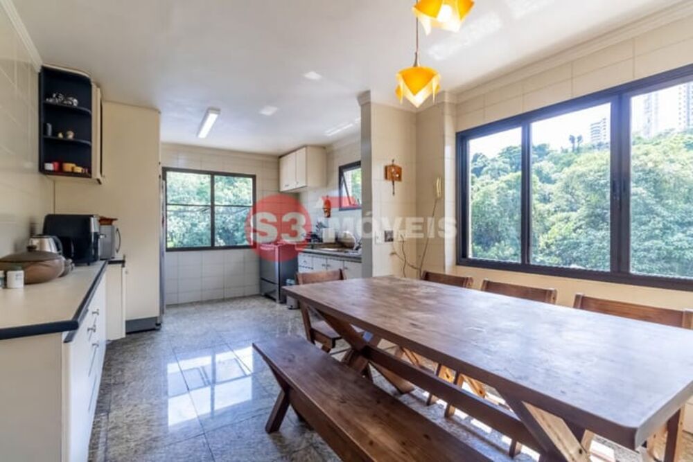 Apartamento, 3 quartos, 245 m² - Foto 8