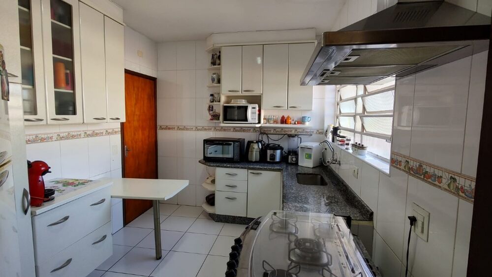 Casa à venda com 3 quartos, 115m² - Foto 2