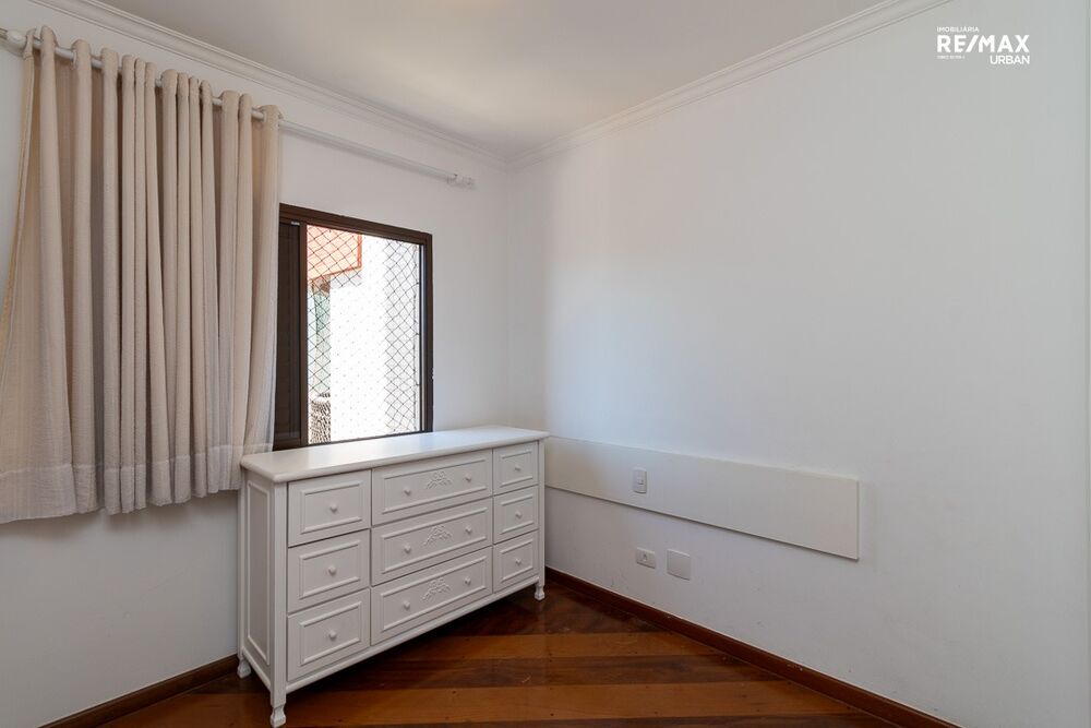 Apartamento à venda com 4 quartos, 146m² - Foto 12