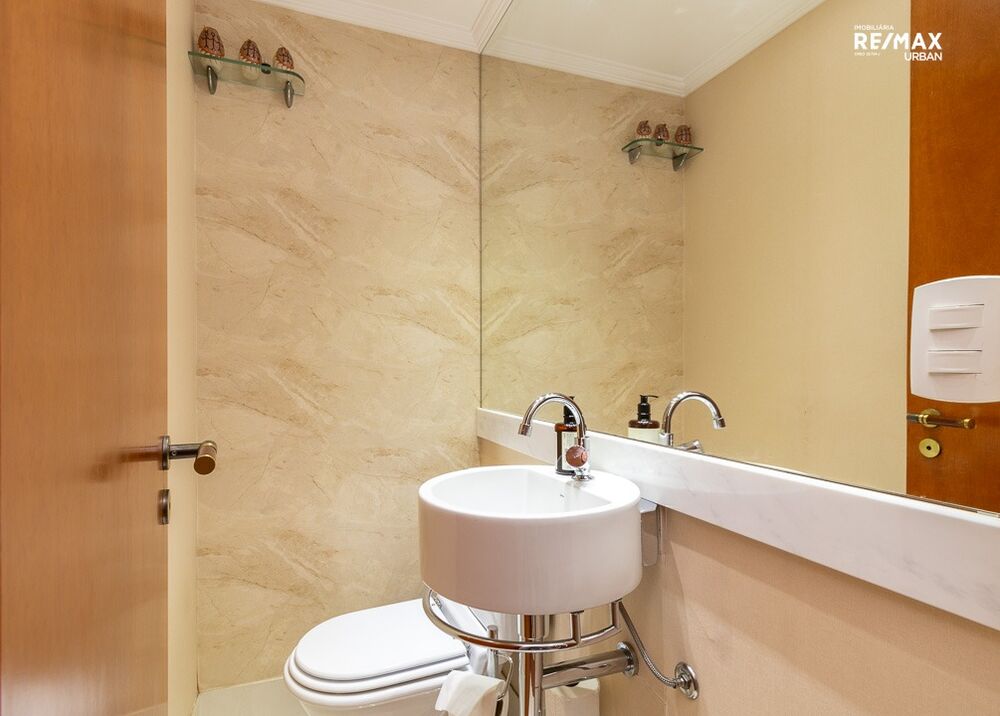 Apartamento à venda com 4 quartos, 146m² - Foto 17