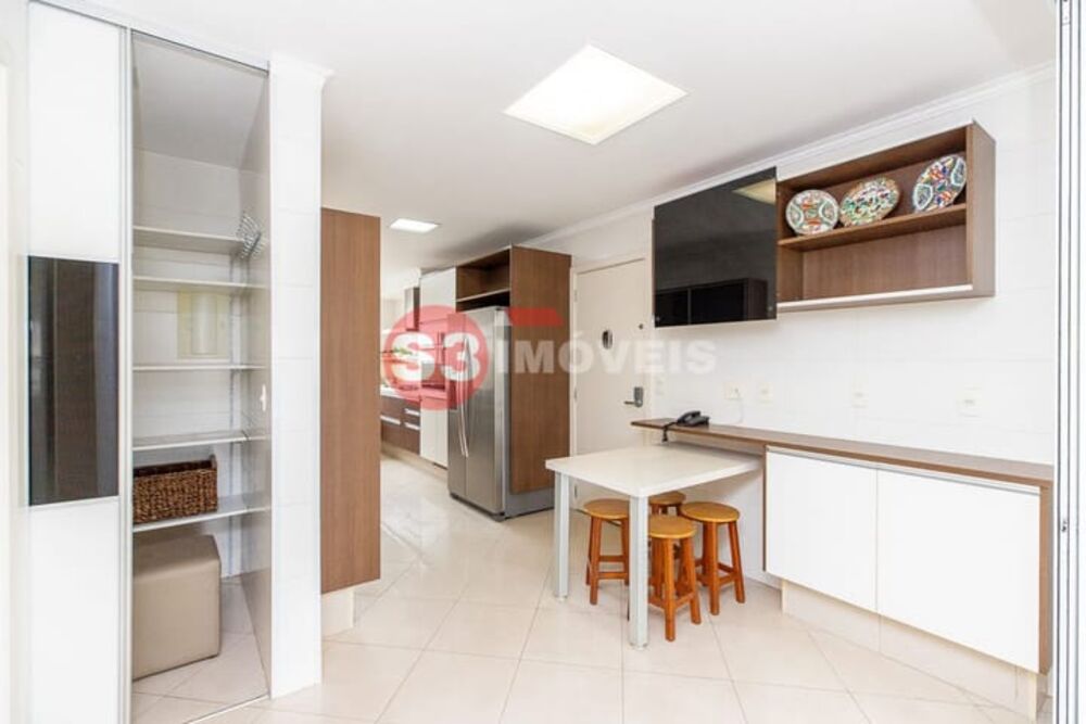 Apartamento, 4 quartos, 276 m² - Foto 4