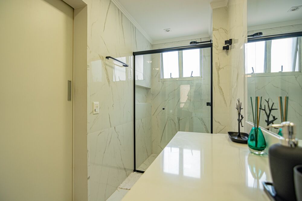 Apartamento à venda com 3 quartos, 133m² - Foto 10