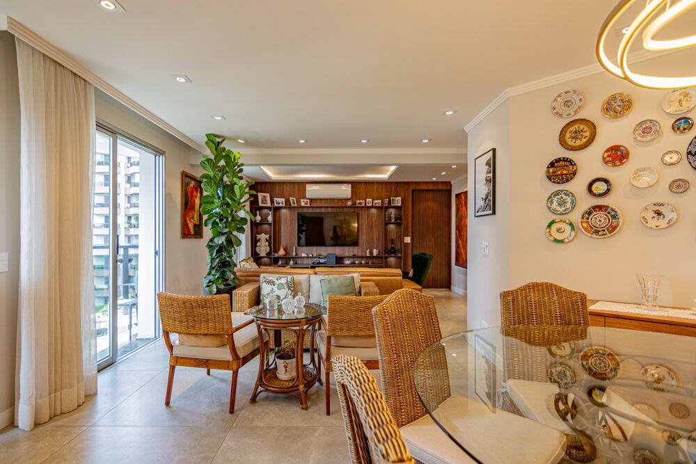 Apartamento à venda com 3 quartos, 133m² - Foto 2