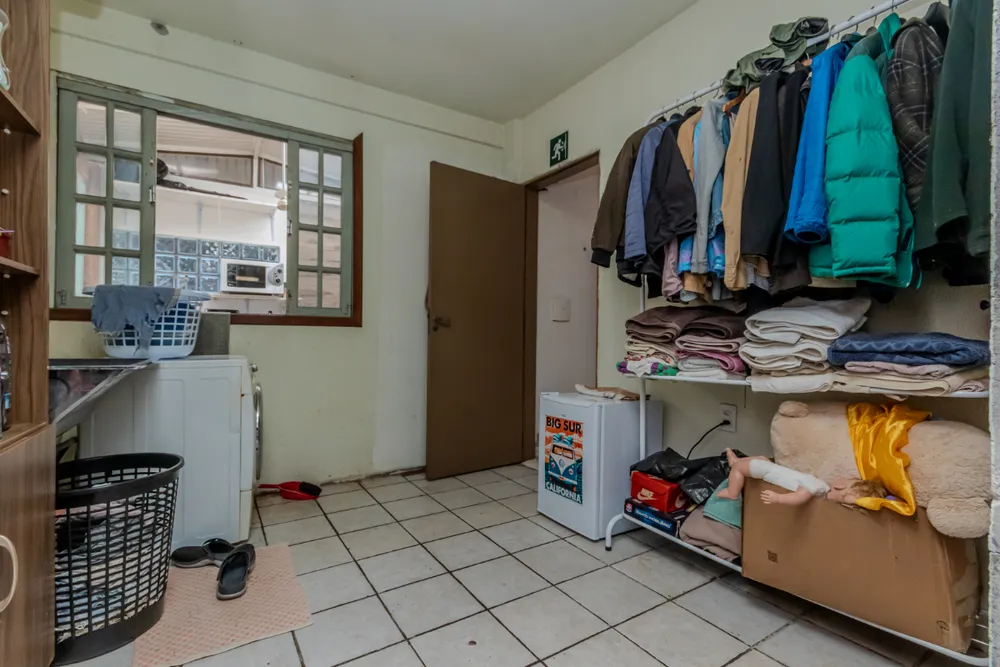 Sobrado, 3 quartos, 383 m² - Foto 4