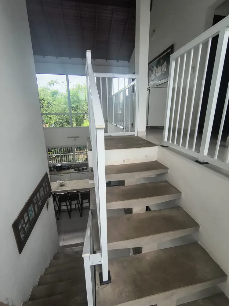Casa, 5 quartos, 229 m² - Foto 2