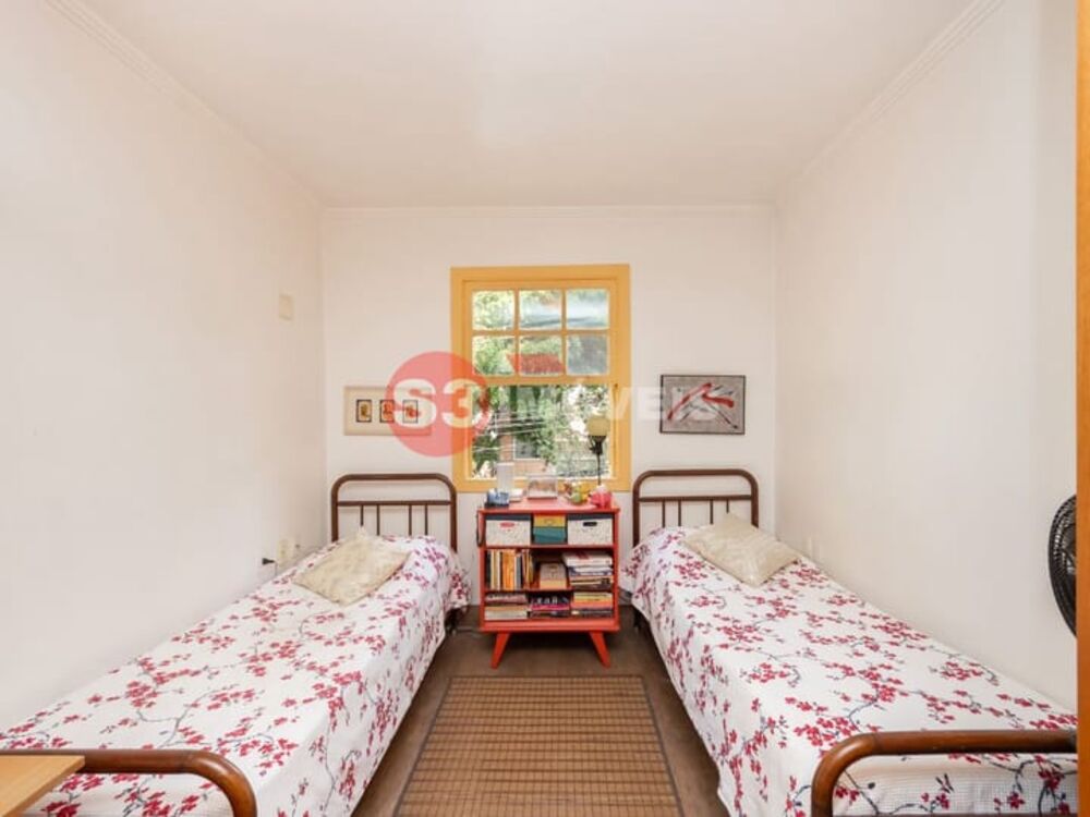 Casa, 3 quartos, 220 m² - Foto 2