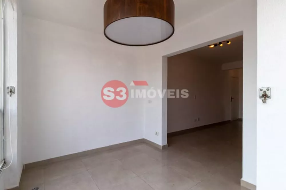 Apartamento à venda com 2 quartos, 60m² - Foto 4