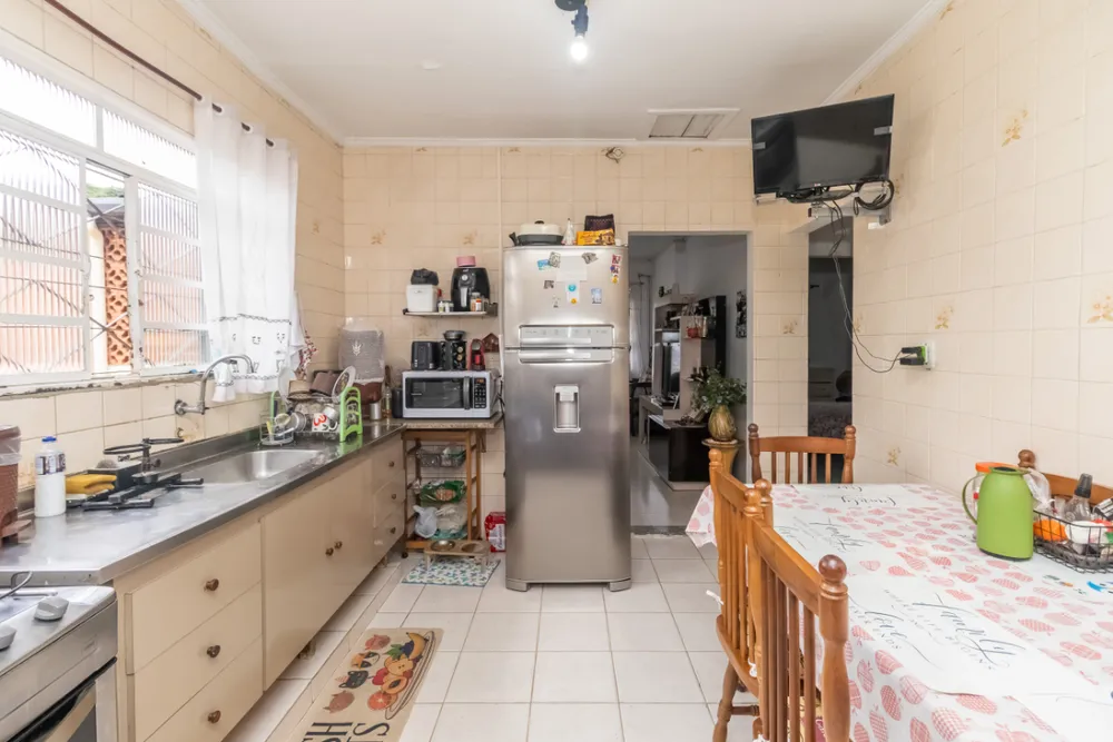 Casa, 4 quartos, 217 m² - Foto 2