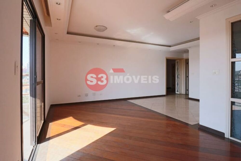 Apartamento à venda com 3 quartos, 153m² - Foto 2