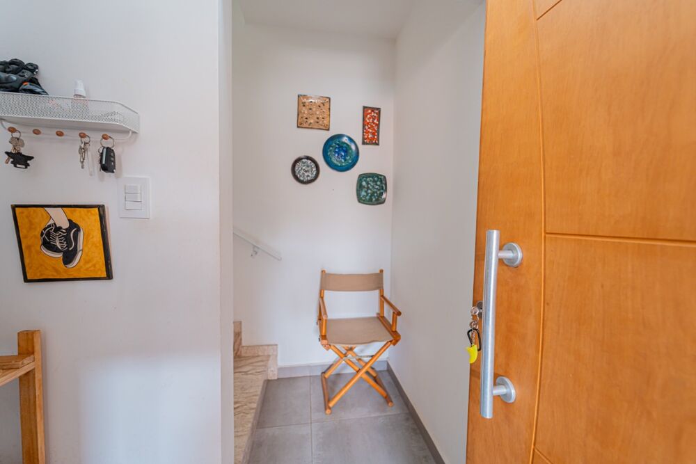 Casa, 4 quartos, 243 m² - Foto 1