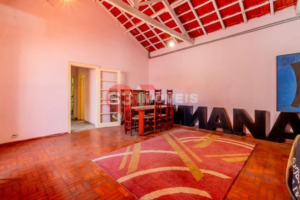 Casa, 4 quartos, 265 m² - Foto 1
