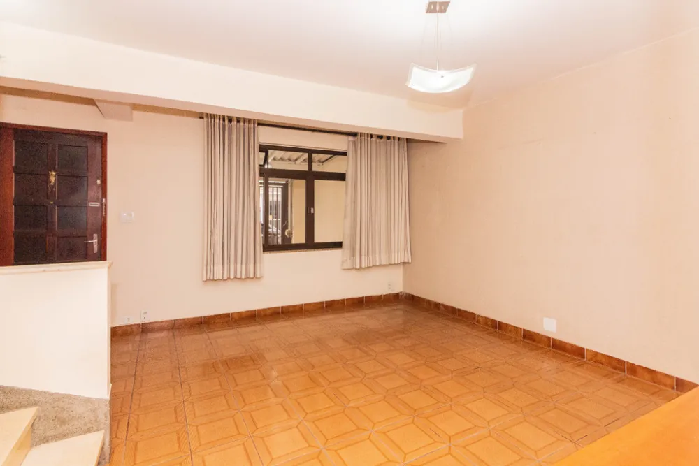 Casa, 3 quartos, 113 m² - Foto 1