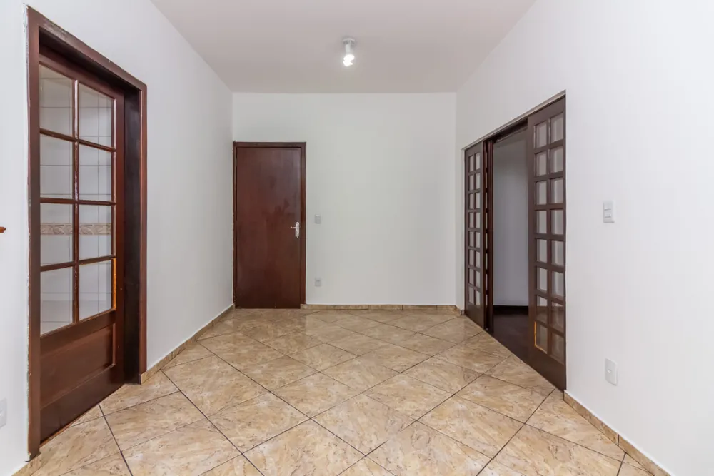 Casa, 4 quartos, 154 m² - Foto 2