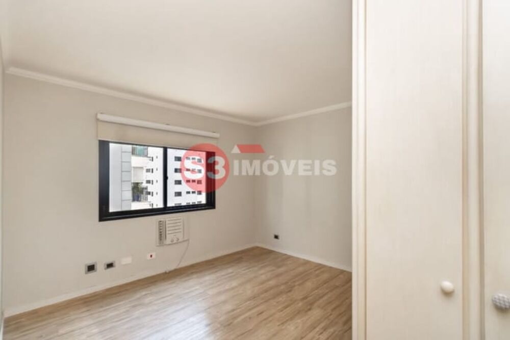 Apartamento, 3 quartos, 136 m² - Foto 2