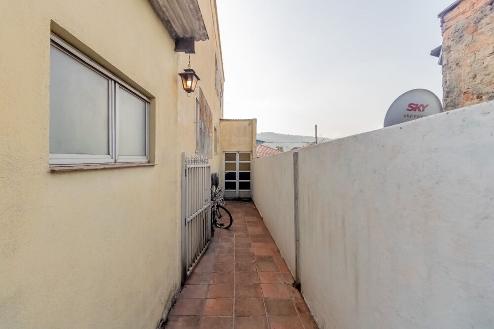 Casa, 3 quartos, 200 m² - Foto 1