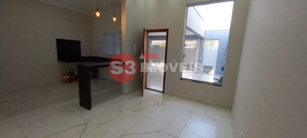 Casa à venda com 3 quartos, 125m² - Foto 4