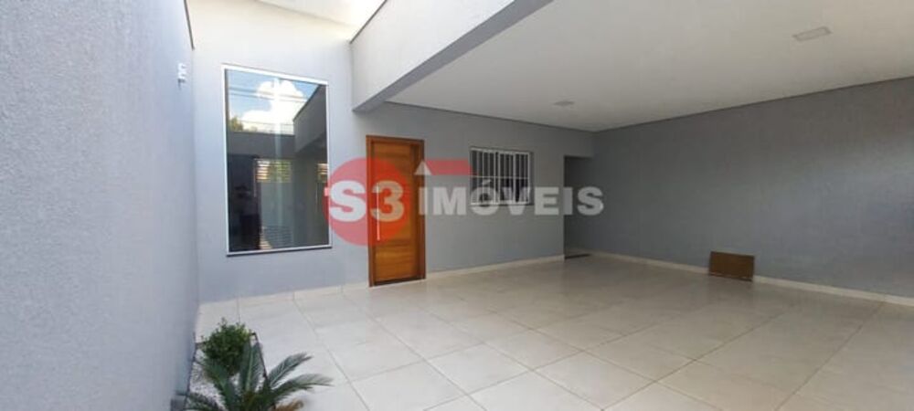 Casa à venda com 3 quartos, 125m² - Foto 2