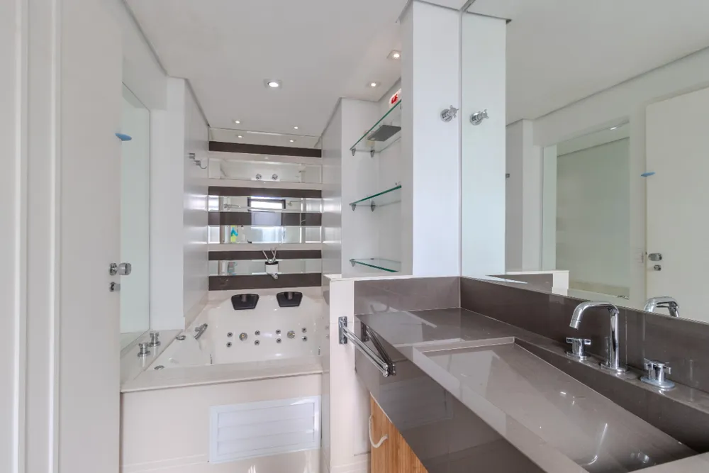 Apartamento, 3 quartos, 134 m² - Foto 3