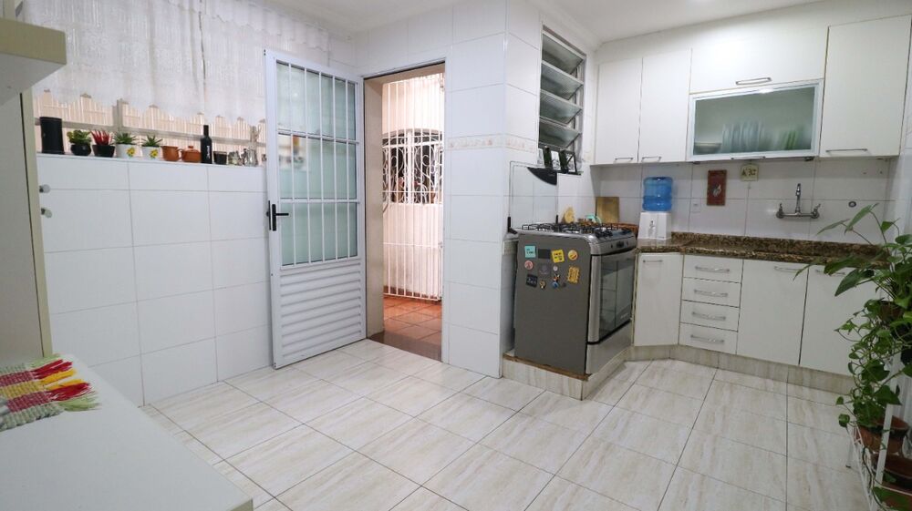 Casa, 4 quartos, 200 m² - Foto 25