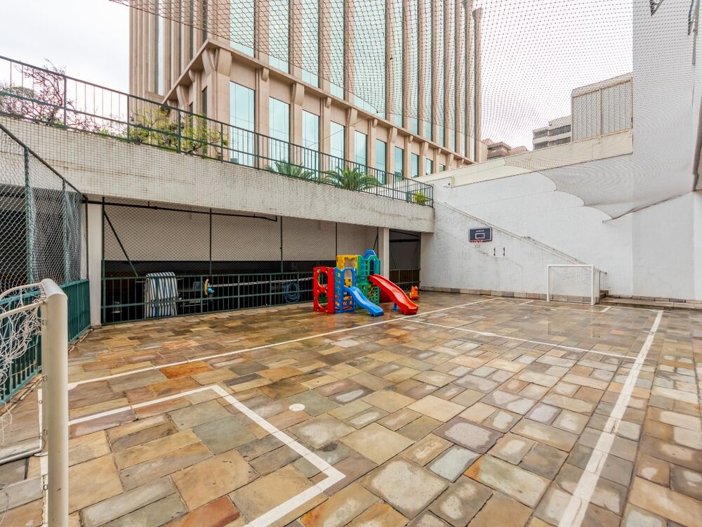 Apartamento à venda com 3 quartos, 141m² - Foto 7